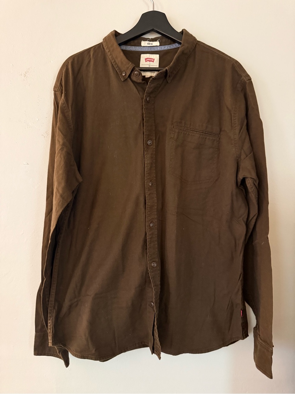 Levi's Dark Brown Men's Button-Down Casual Shirt